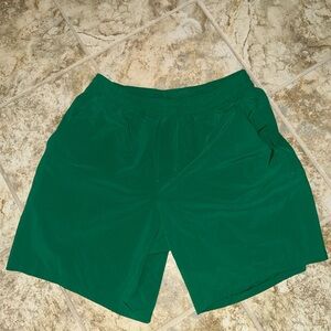 Lululemon Men's XL Atheltic Shorts